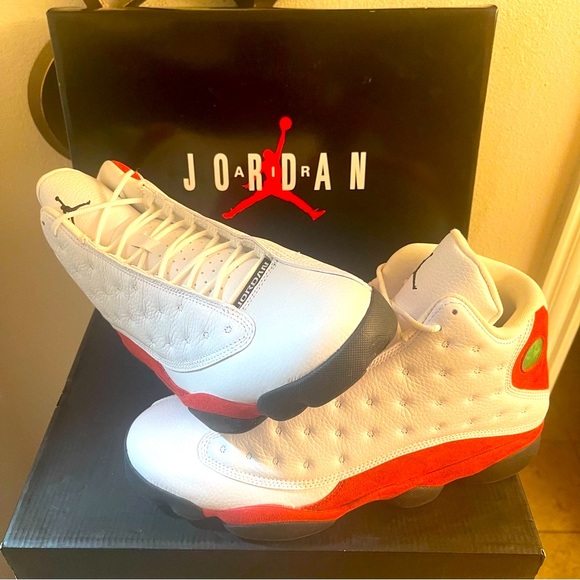 🔥🔥AIR JORDAN 13 cherry🔥🔥 - Picture 2 of 5